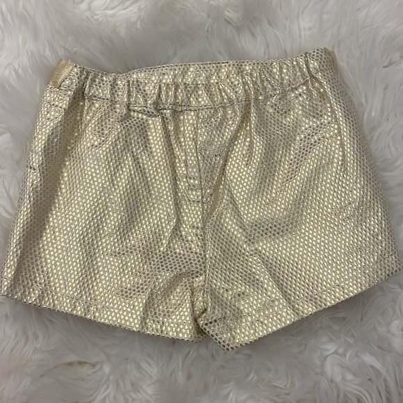 Kids metallic gold shirt & shorts - Picture 9 of 9